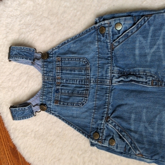 BABY GAP denim Jean overalls 18-24 months - Picture 1 of 6